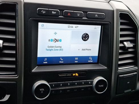 Used 2021 Ford Expedition XLT image 27