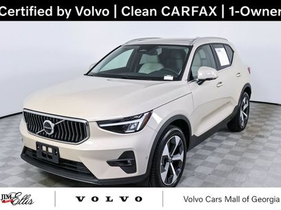 Used 2025 Volvo XC40 B5 Plus
