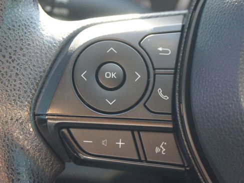 Used 2023 Toyota RAV4 XLE image 8