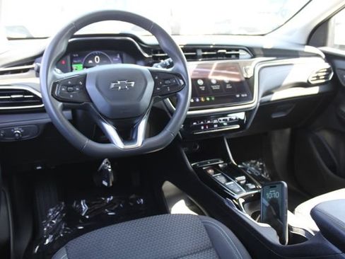 Used 2023 Chevrolet Bolt EUV LT FWD image 14