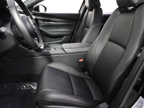 Used 2023 MAZDA MAZDA3 s image 13