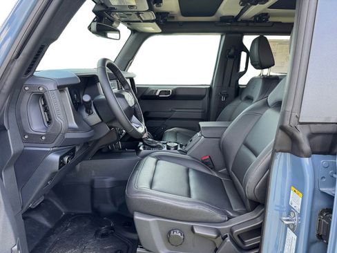New 2025 Ford Bronco Badlands image 11