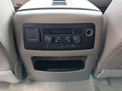 Used 2017 Chevrolet Tahoe Premier image 29