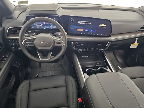 New 2026 Chevrolet Suburban Z71 AWD/4WD image 21