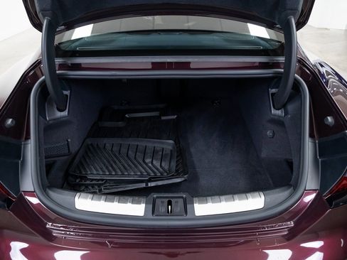 Used 2022 Audi e-tron GT Premium Plus image 8