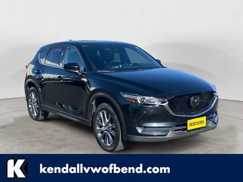 Used 2019 MAZDA CX-5 Signature image 1