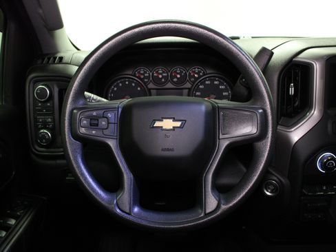 Used 2024 Chevrolet Silverado 2500 Custom w/ Custom Value Package AWD/4WD image 21