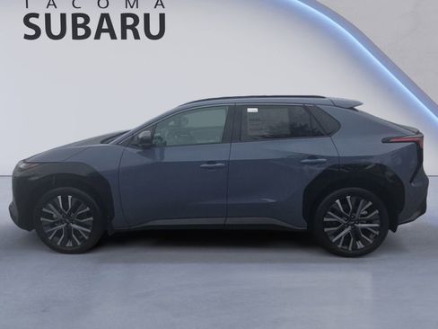 New 2026 Subaru Solterra Limited XT image 2