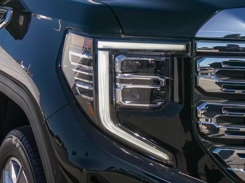 Used 2023 GMC Sierra 1500 Denali w/ Denali Reserve Package image 4