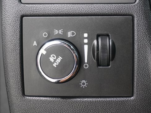 Used 2013 Dodge Challenger Rallye Redline image 25