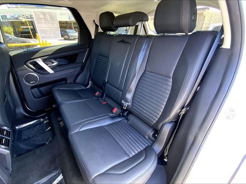 Used 2024 Land Rover Discovery Sport S image 19