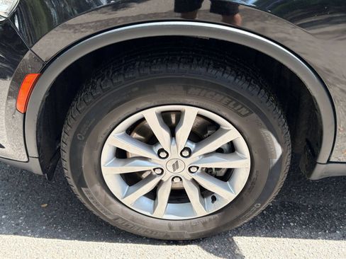 Used 2024 Dodge Durango SXT AWD/4WD image 30