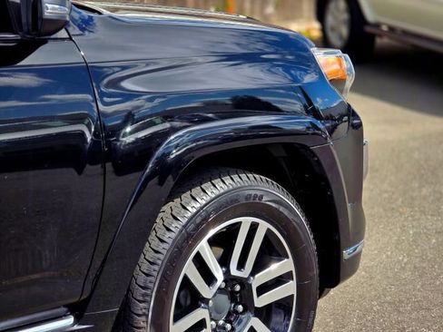 Used 2018 Toyota 4Runner Limited AWD/4WD image 12