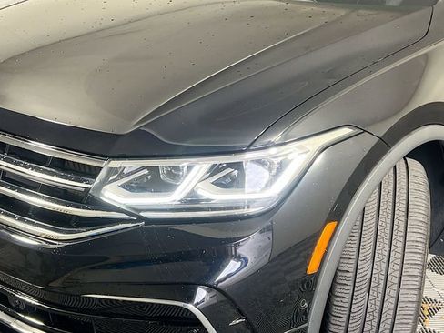 Used 2024 Volkswagen Tiguan SEL R-Line image 3