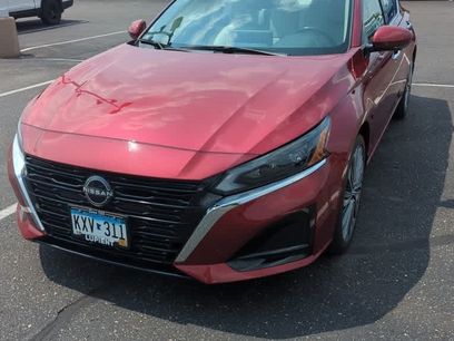 Used 2023 Nissan Altima 2.5 SL