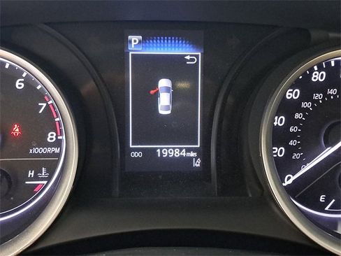 Used 2023 Toyota Camry LE image 2