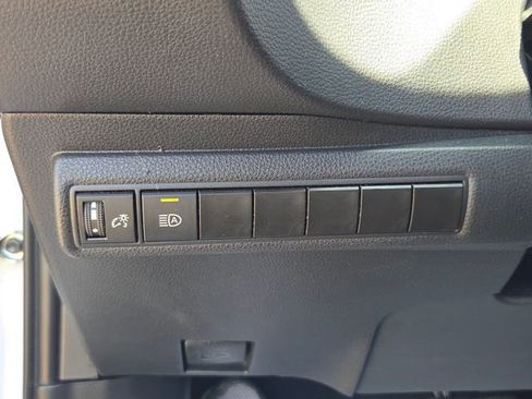 Used 2024 Toyota Corolla LE FWD image 25