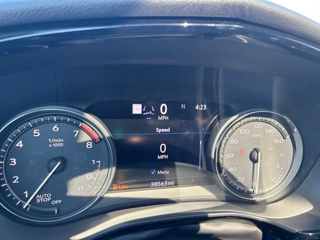 Used 2023 Cadillac XT6 Premium Luxury w/ Technology Package FWD image 31
