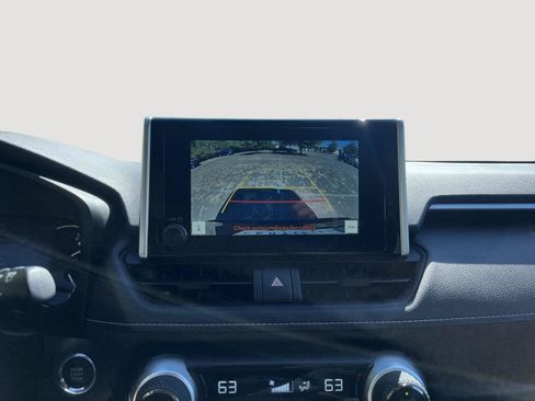 Used 2025 Toyota RAV4 XLE AWD/4WD image 26