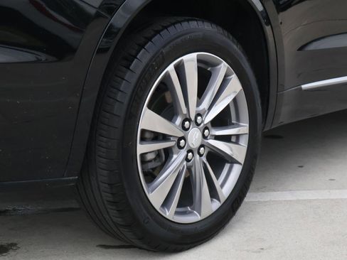 Used 2024 Cadillac XT6 Premium Luxury FWD image 12