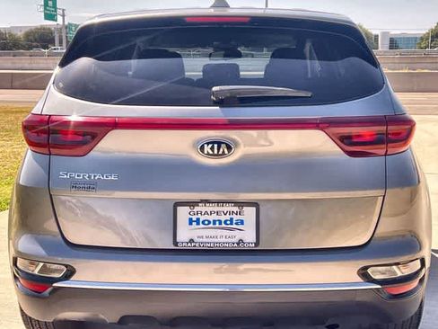Used 2021 Kia Sportage LX FWD image 6