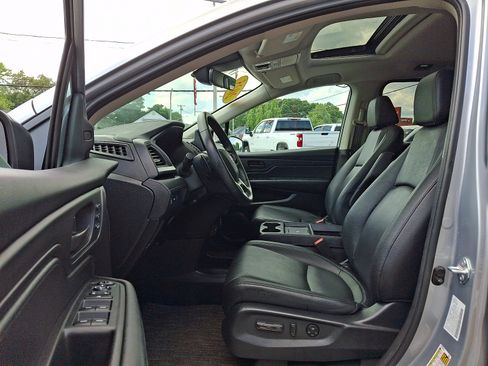 Used 2025 Honda Odyssey EX-L image 17