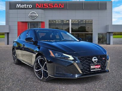New 2025 Nissan Altima 2.5 SR