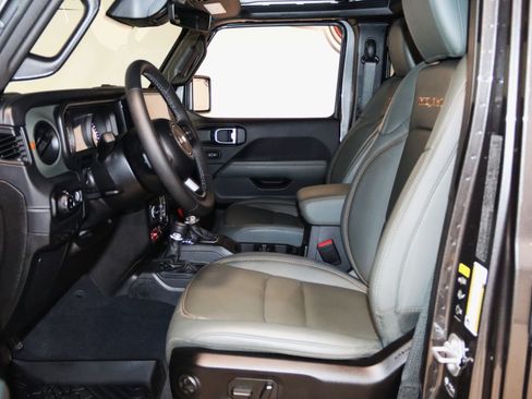 Used 2026 Jeep Gladiator Mojave AWD/4WD image 58