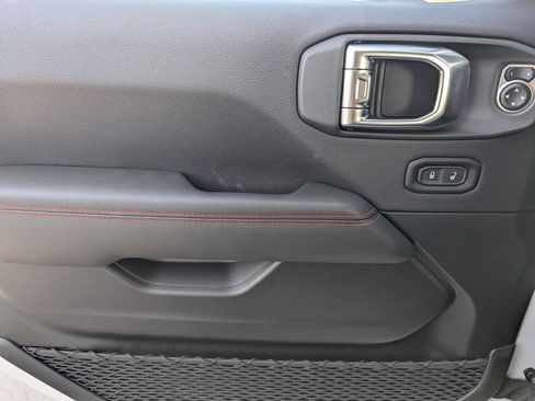 New 2026 Jeep Wrangler Unlimited Rubicon image 14