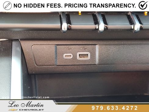 Used 2025 Chevrolet Colorado W/T w/ WT Convenience Package II RWD image 23