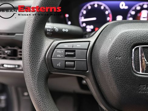 Used 2025 Honda Accord LX image 14