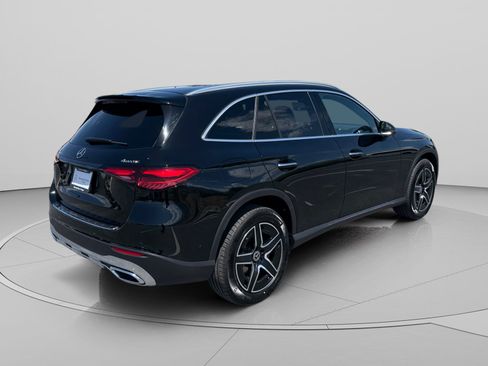 Certified 2026 Mercedes-Benz GLC 300 4MATIC image 5
