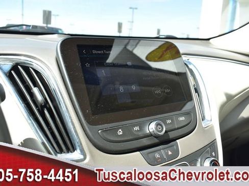 Used 2024 Chevrolet Malibu LT image 35