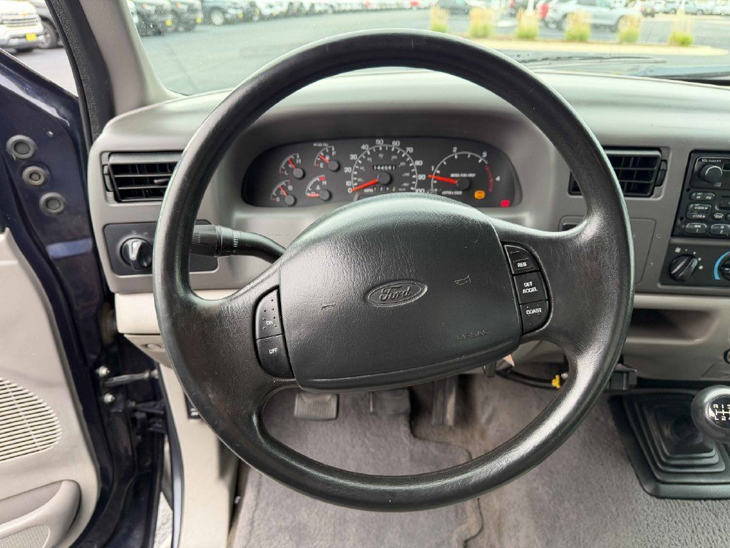 Used 2000 Ford F350 XLT AWD/4WD image 28