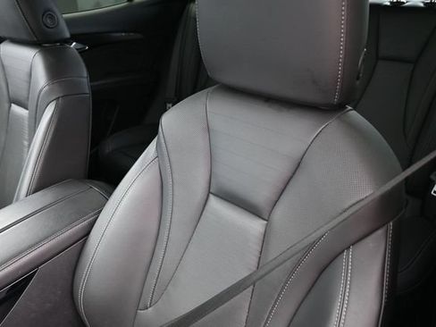 Used 2024 Buick Envision Preferred AWD/4WD image 17