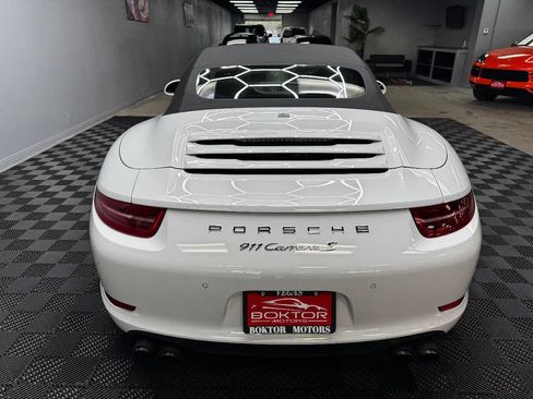 Used 2015 Porsche 911 Carrera S image 18