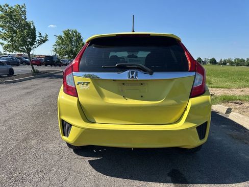 Used 2015 Honda Fit EX image 9