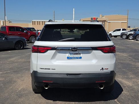 Used 2023 Chevrolet Traverse RS AWD/4WD image 4