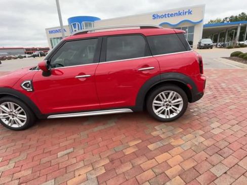 Used 2021 MINI Cooper Countryman S FWD image 6