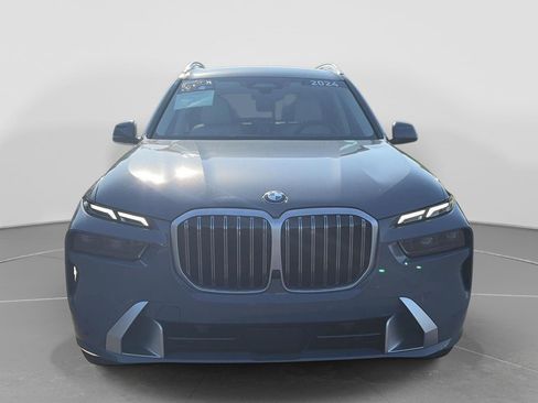 Certified 2024 BMW X7 xDrive40i w/ Executive Package AWD/4WD image 8