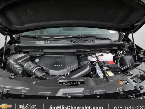 Certified 2025 Chevrolet Traverse LT w/ Enhanced Driving Package FWD image 37
