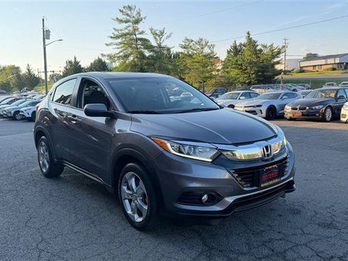 Used 2021 Honda HR-V LX image 2