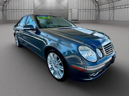 Used 2008 Mercedes-Benz E 350 4MATIC Sedan image 10