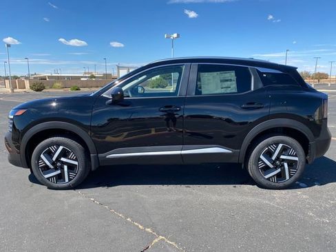 New 2026 Nissan Kicks SV FWD image 3