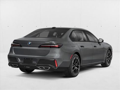 New 2026 BMW 760i xDrive AWD/4WD image 2