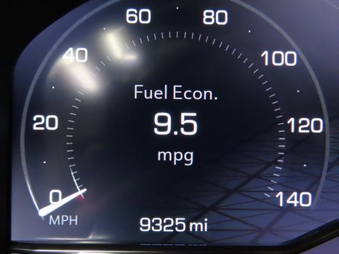 Used 2025 GMC Sierra 1500 Elevation image 12