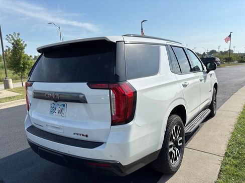 Used 2021 GMC Yukon AT4 w/ Rear Media and Nav Package AWD/4WD image 3