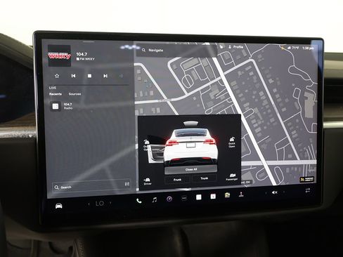 Used 2023 Tesla Model X AWD/4WD image 34