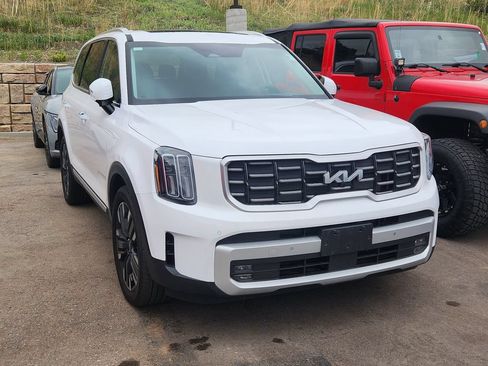 Certified 2025 Kia Telluride SX Prestige AWD/4WD image 11