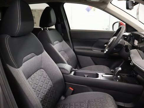 New 2026 Nissan Kicks SV w/ SV Premium Package AWD/4WD image 26